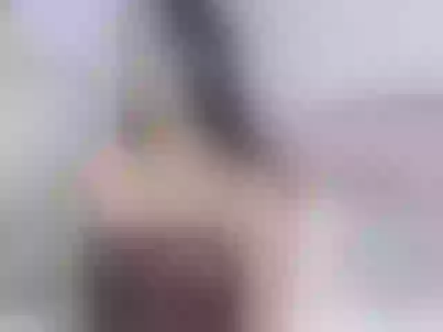 Live sex webcam photo for ChloeMontes #276211534