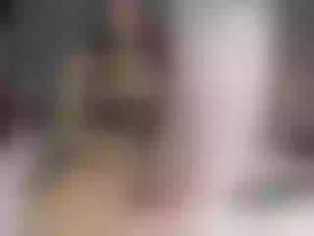 Live sex webcam photo for ChloeMontes #276340266