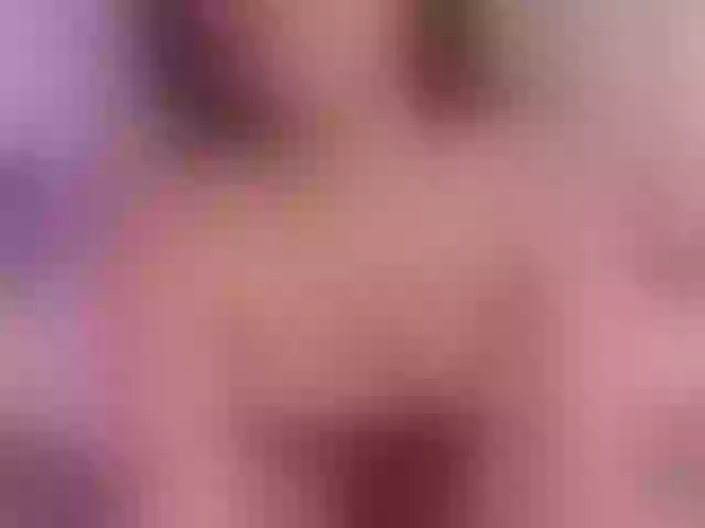 Live sex webcam photo for ChloeMontes #276412062