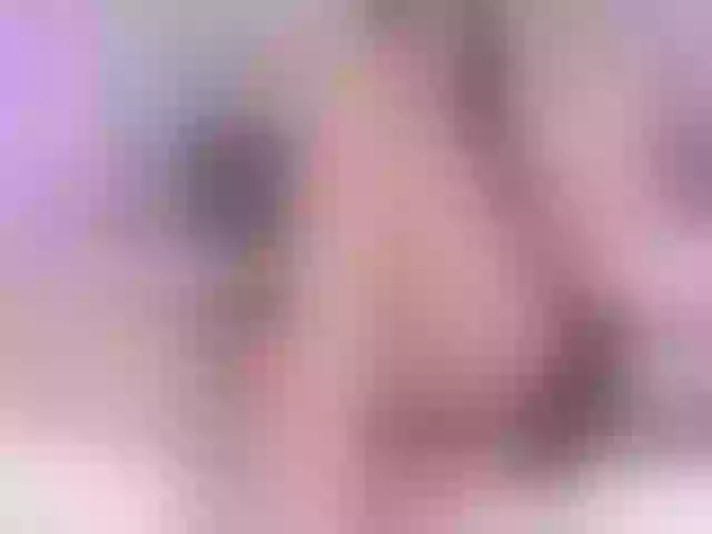 Live sex webcam photo for ChloeMontes #276687428