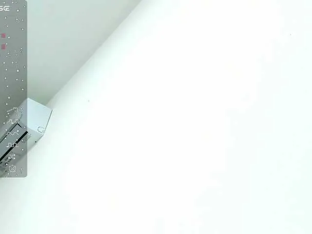 Live sex webcam photo for ChloeMontes #277104786
