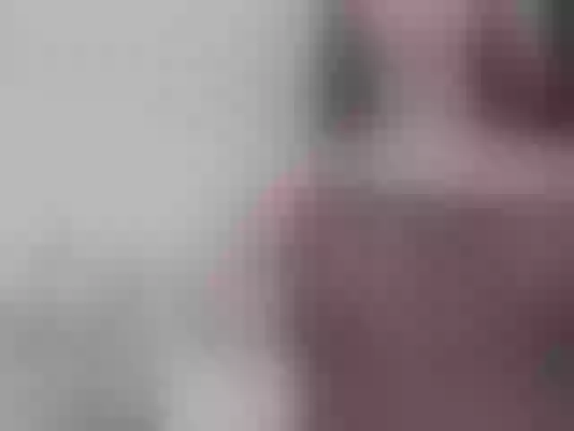 Live sex webcam photo for ChloeMontes #277510752