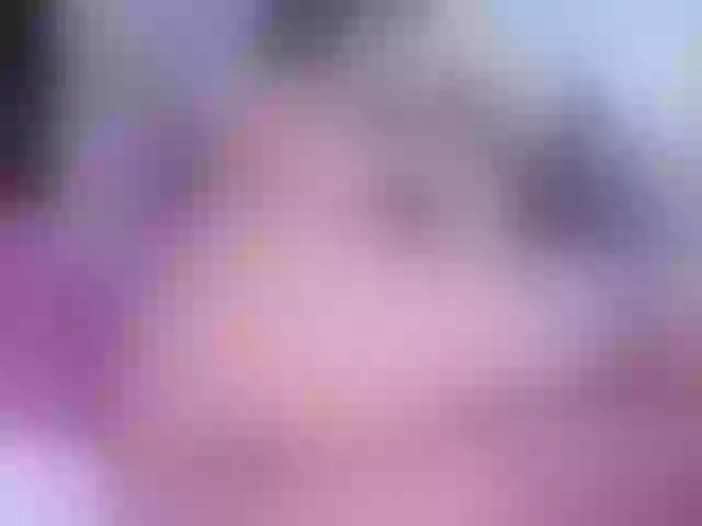 Live sex webcam photo for ChloeMontes #277806995