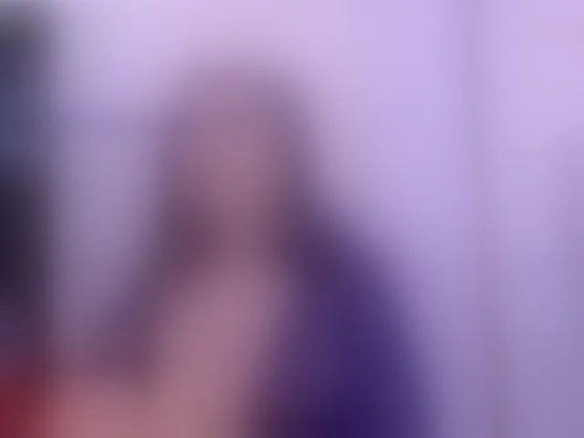 Live sex webcam photo for ChloeMontes #284347748