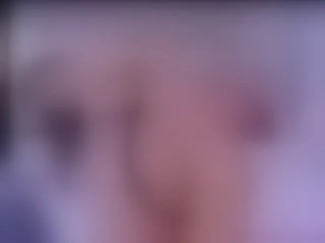 Live sex webcam photo for ChloeMontes #289321958
