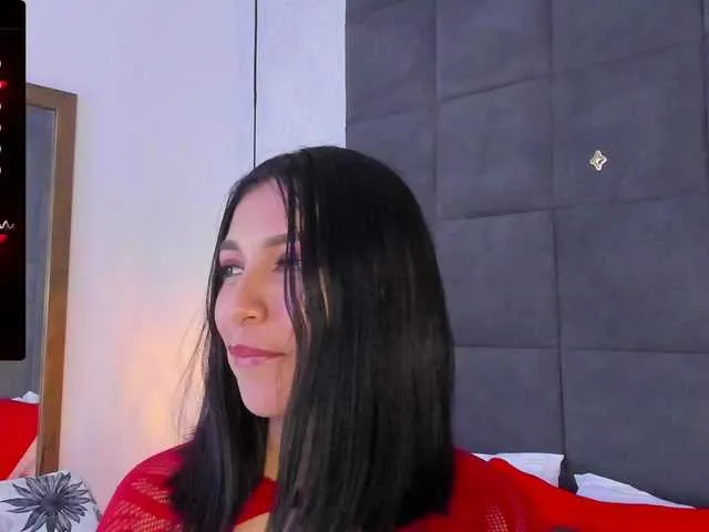 Live sex webcam photo for ChloeMontes #290928092