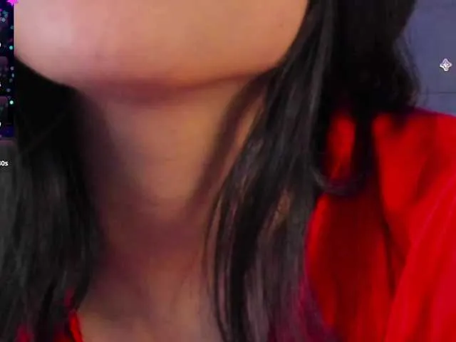 Live sex webcam photo for ChloeMontes #291794908