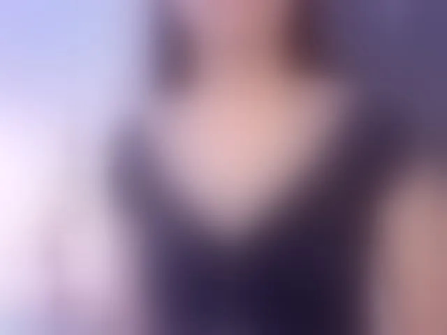 Live sex webcam photo for ChloeMontes #292975737