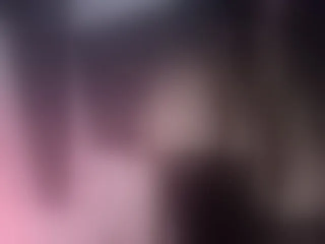 Live sex webcam photo for ChloeMontes #293084751