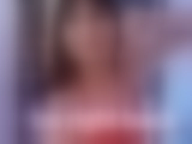 Live sex webcam photo for ChloeMontes #294137445
