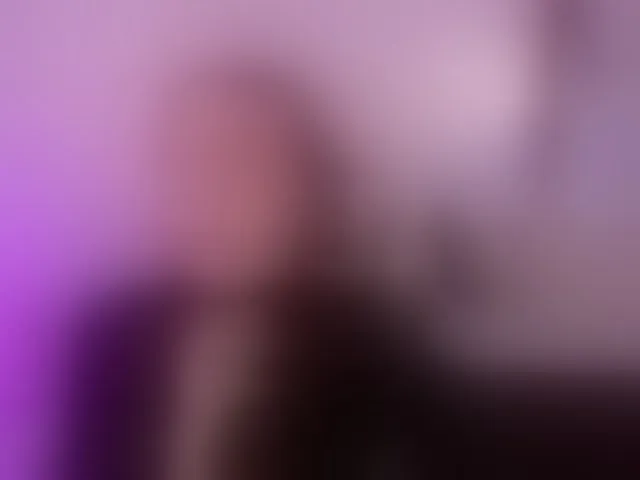 Live sex webcam photo for ChloeMoreti #293314589