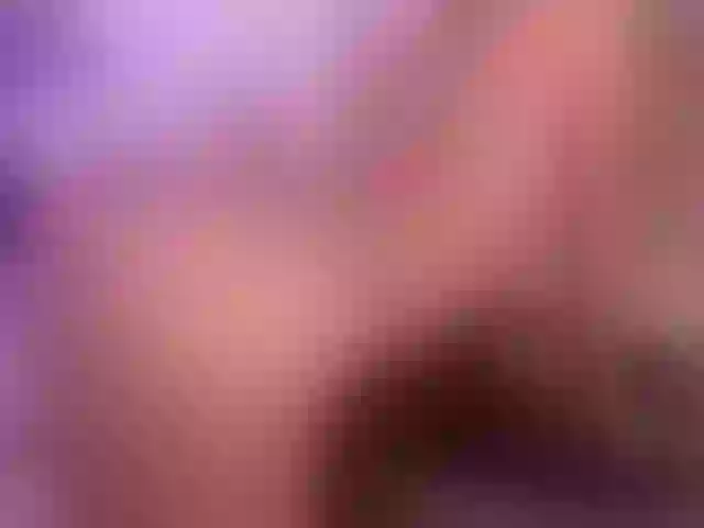 Live sex webcam photo for ChloeObril #291687077