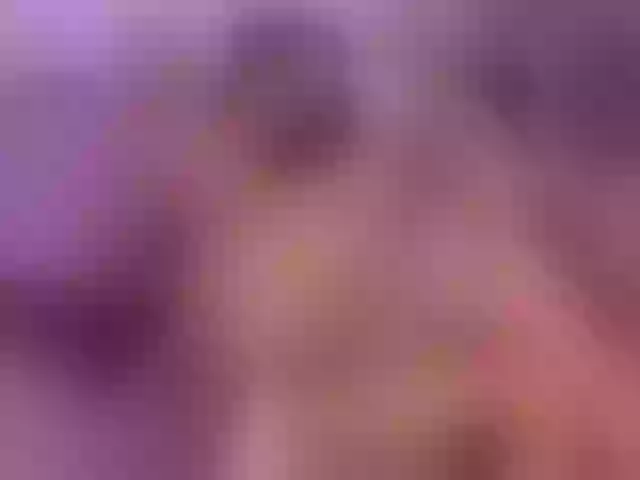 Live sex webcam photo for ChloeObril #291764843