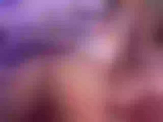 Live sex webcam photo for ChloeObril #291766392