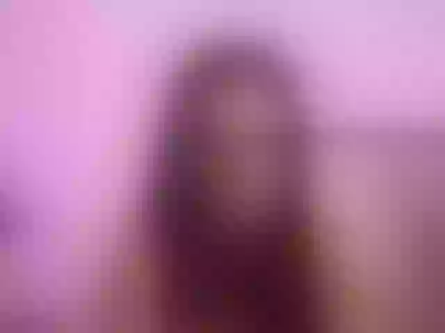 Live sex webcam photo for ChloeObril #291940647