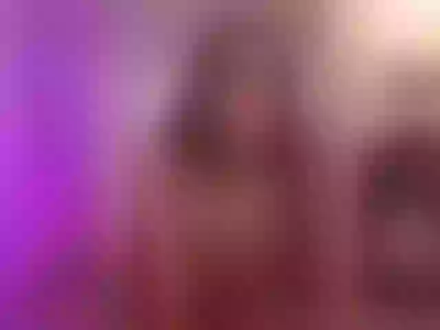 Live sex webcam photo for ChloeObril #292007733