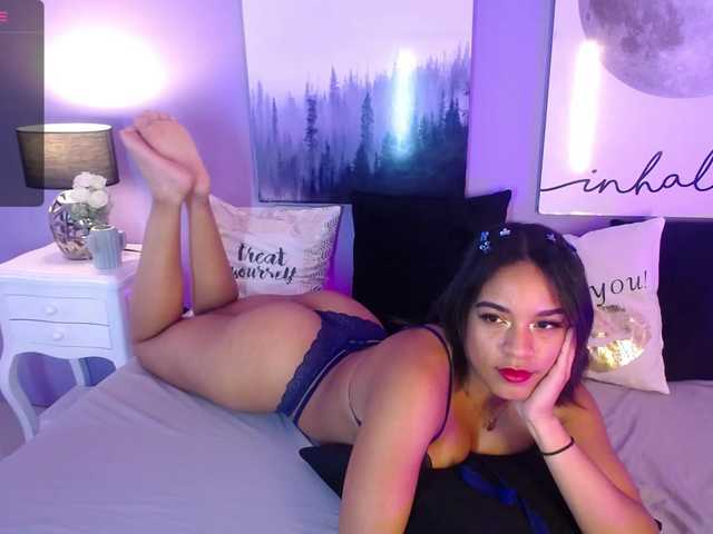 Live sex webcam photo for ChloeSummer #276320930