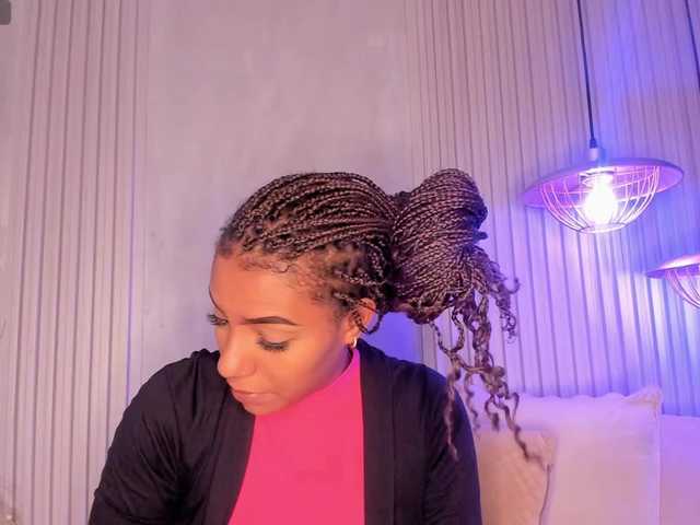 Live sex webcam photo for ChloeTaylor1 #290235159