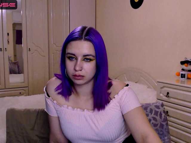 Live sex webcam photo for Chloejamez #276030775