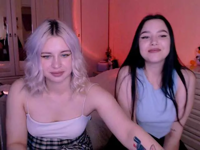 Live sex webcam photo for Chloejamez #276466070