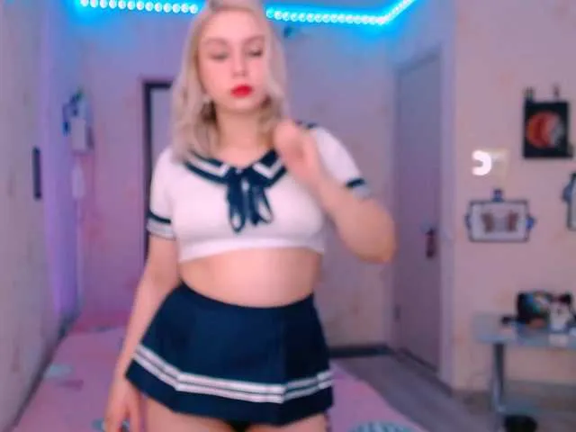 Live sex webcam photo for Chloejamez #276681859