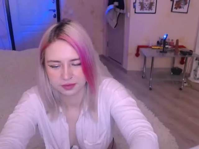 Live sex webcam photo for Chloejamez #276968348