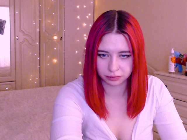 Live sex webcam photo for Chloejamez #277247844