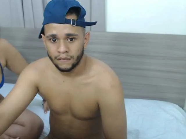 Live sex webcam photo for ChloexNick #276225154