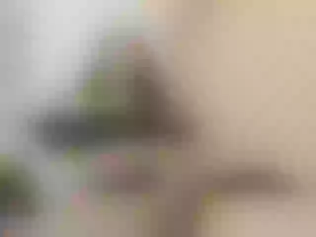 Live sex webcam photo for Chloeygreey #291310373