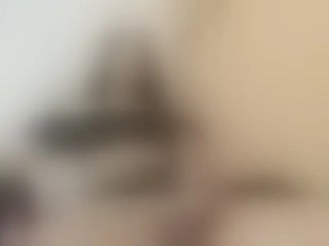 Live sex webcam photo for Chloeygreey #293236801
