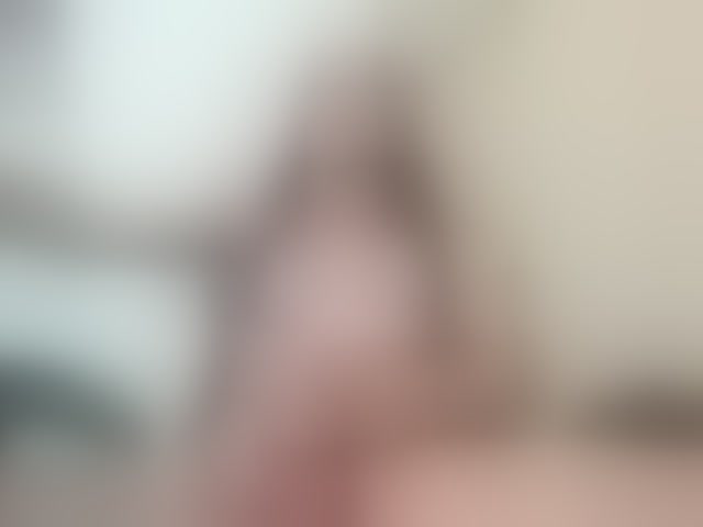 Live sex webcam photo for Chloeygreey #293630021