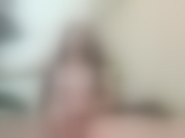 Live sex webcam photo for Chloeygreey #293702138