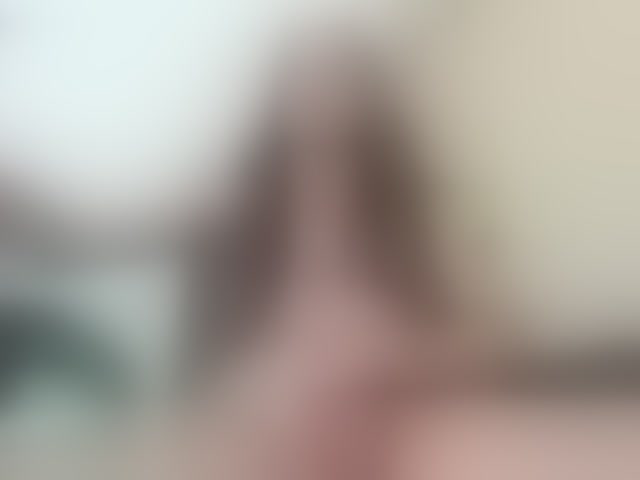 Live sex webcam photo for Chloeygreey #294145623