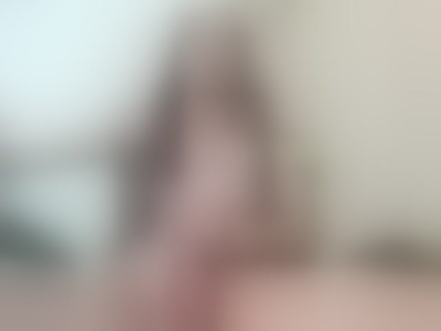 Live sex webcam photo for Chloeygreey #294176856