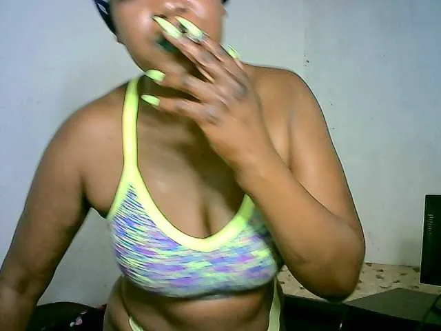 Live sex webcam photo for ChocoPanther #273209839