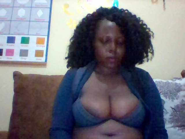 Live sex webcam photo for Chocofai #278226472