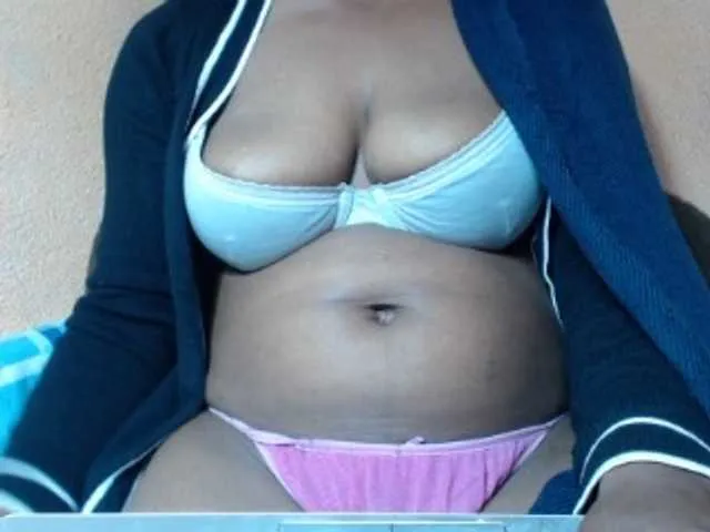 Live sex webcam photo for Chocolat96 #291260016