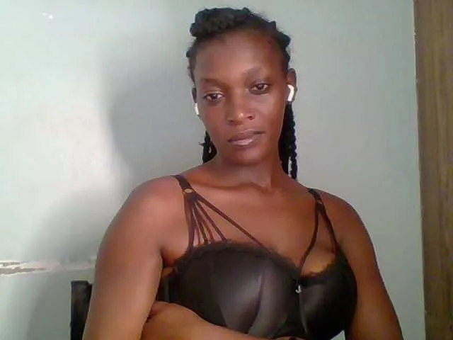 Live sex webcam photo for Chocolate-saucy #293446445