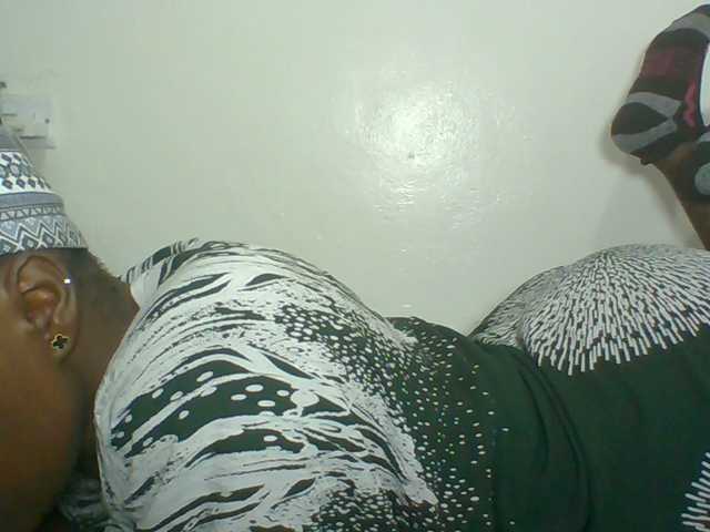 Live sex webcam photo for Chocolateskin4 #291045245