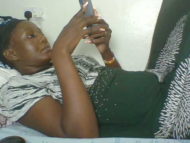 Live sex webcam photo for Chocolateskin4 #291054354