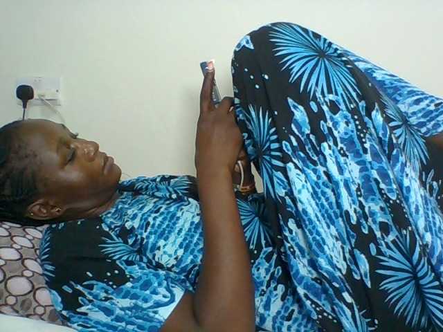 Live sex webcam photo for Chocolateskin4 #291067967