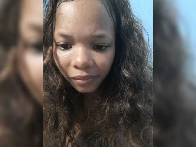 Live sex webcam photo for Chocolatico #275679689