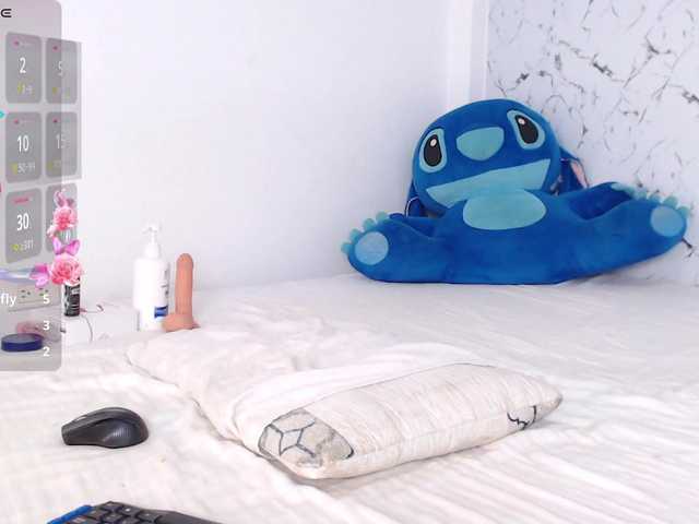 Live sex webcam photo for ChrisHawk #291747642