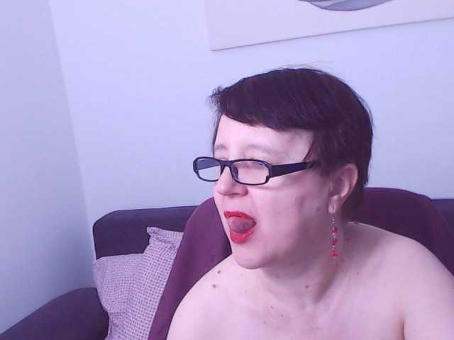 Live sex webcam photo for ChristaRose #291910410