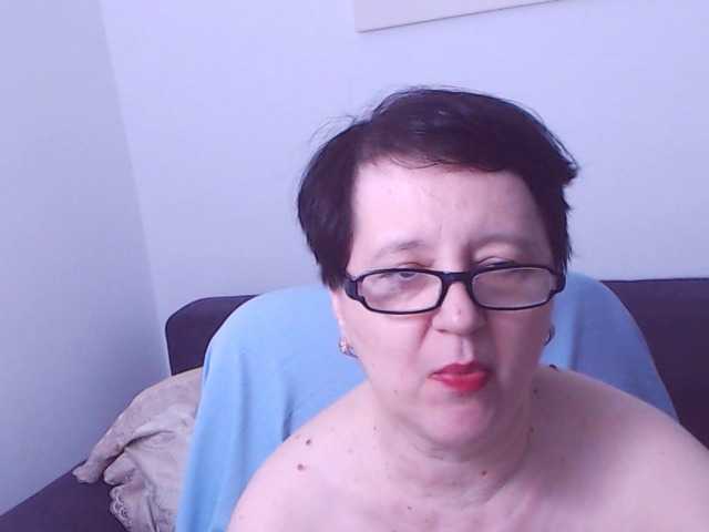 Live sex webcam photo for ChristaRose #292057935