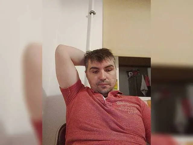 Live sex webcam photo for ChristianMoon #277079025