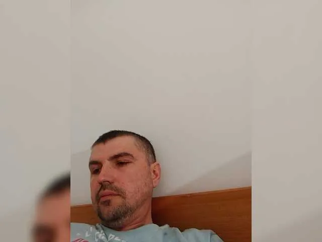 Live sex webcam photo for ChristianMoon #277814875