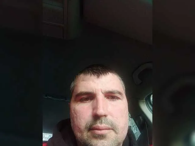 Live sex webcam photo for ChristianMoon #277889956