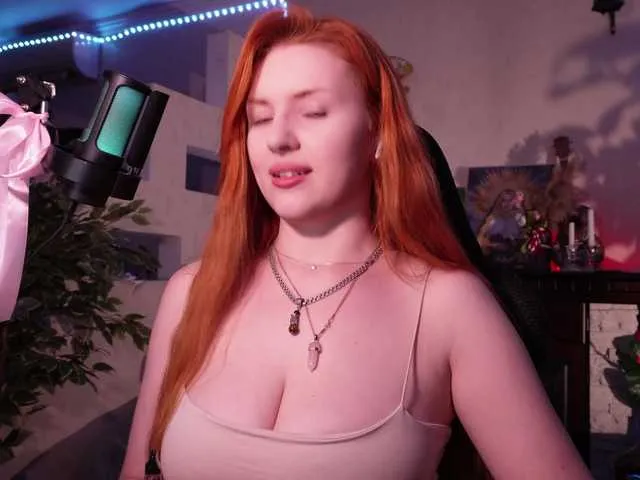 Live sex webcam photo for ChristieWade #291201273