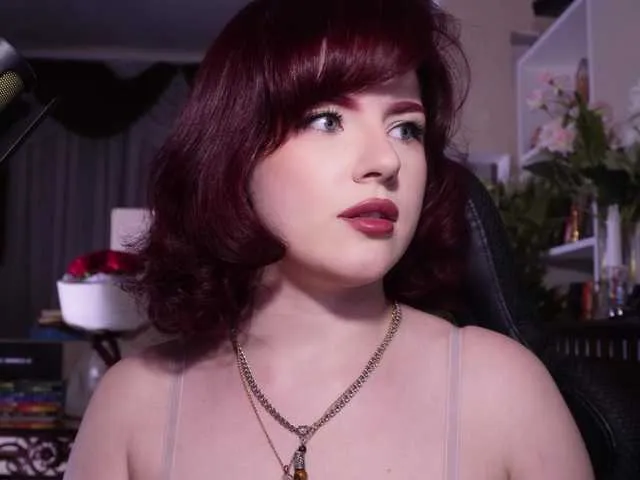 Live sex webcam photo for ChristieWade #291868179